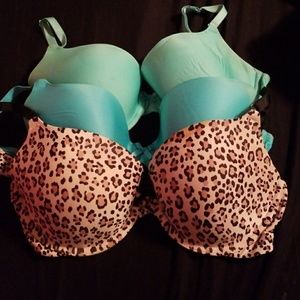 VS 32DD t shirt bras